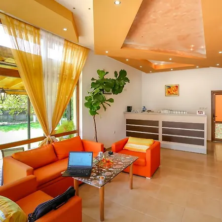 Cozy Double In Dafinka Ao * Burgas