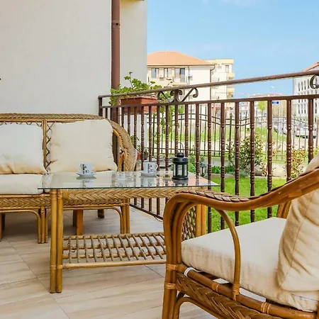 Cozy Double In Dafinka Ao * Burgas City